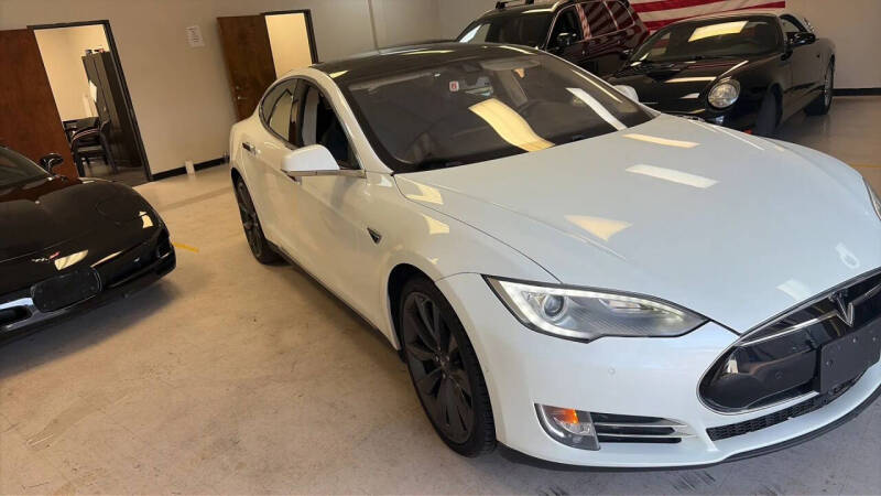 2014 Tesla Model S