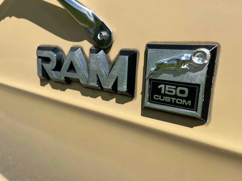 1981 Dodge Ram Van 34