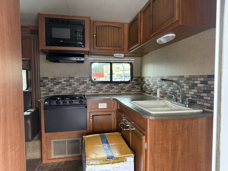 2013 Jayco Jay Feather