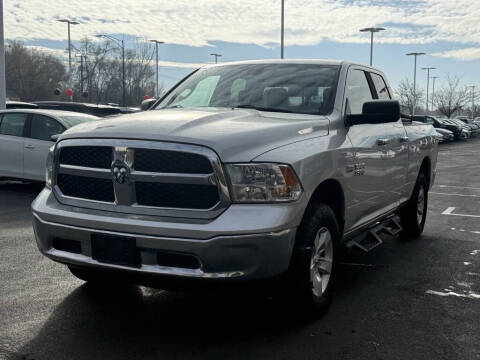 2017 RAM 1500 SLT