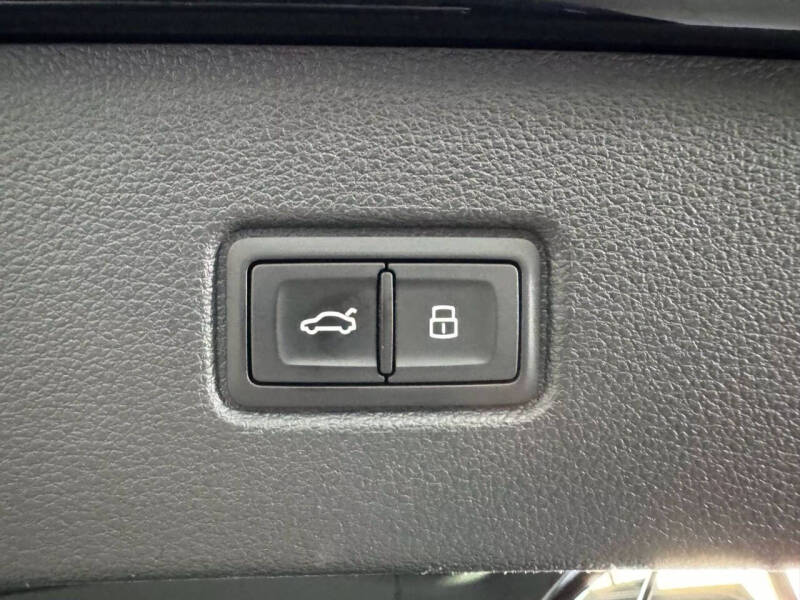 2018 Audi Q7 2.0T quattro Premium Plus