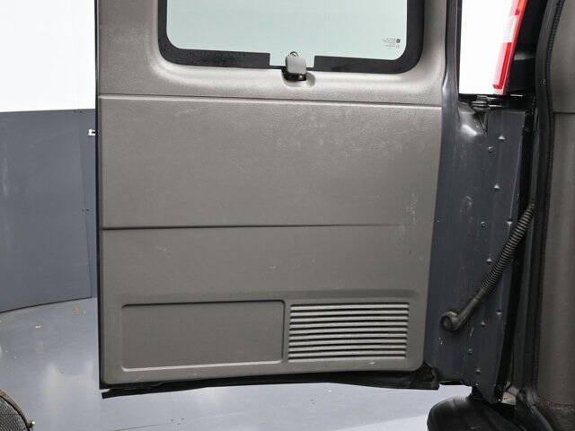 2017 Chevrolet Express LT 3500