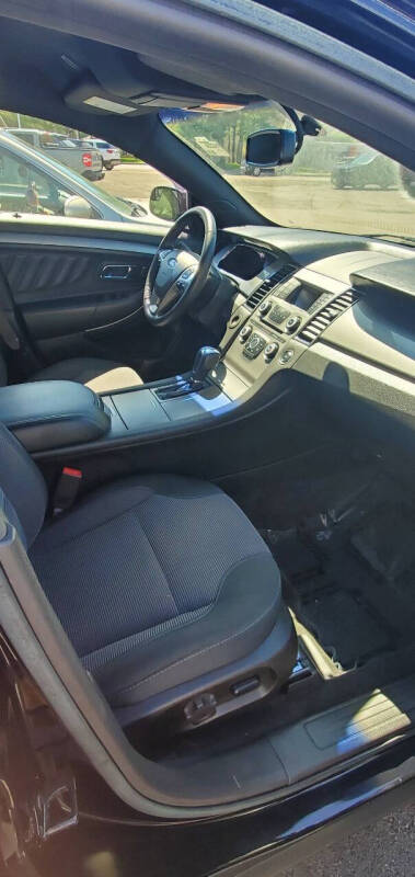 2016 Ford Taurus SEL