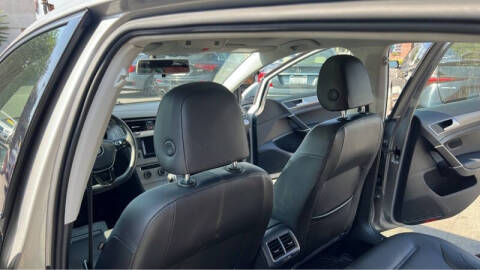 2015 Volkswagen Golf