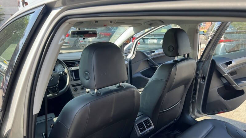 2015 Volkswagen Golf