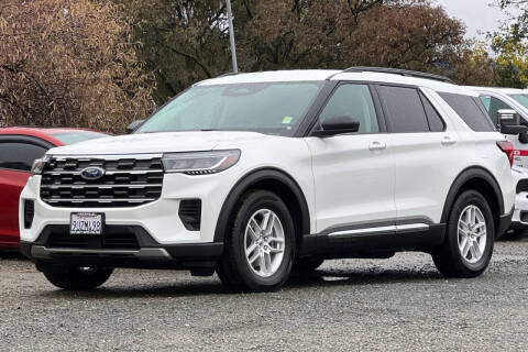 2025 Ford Explorer Active