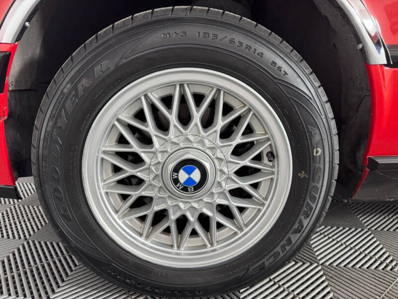 1991 BMW 3 Series 325i