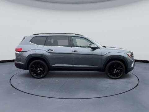 2024 Volkswagen Atlas SE