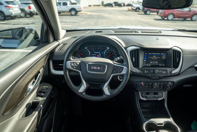 2023 GMC Terrain SLE