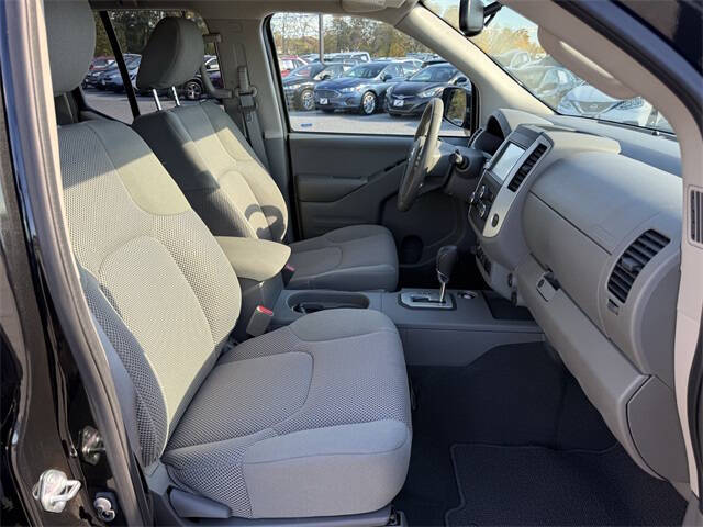 2021 Nissan Frontier SV