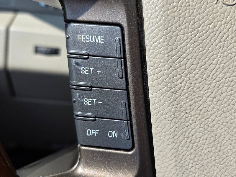 2014 Lincoln Navigator