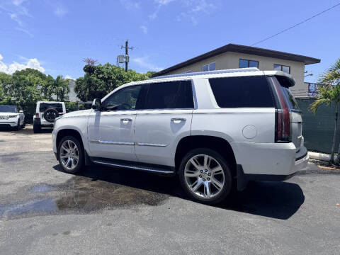 2017 Cadillac Escalade Premium Luxury
