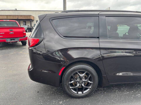 2018 Chrysler Pacifica Touring L