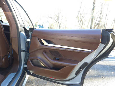 2020 Porsche Taycan Turbo