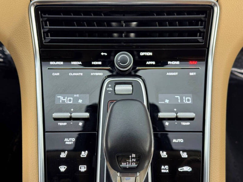 2021 Porsche Panamera 4S E-Hybrid