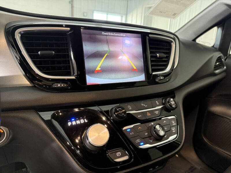 2019 Chrysler Pacifica Touring L Plus