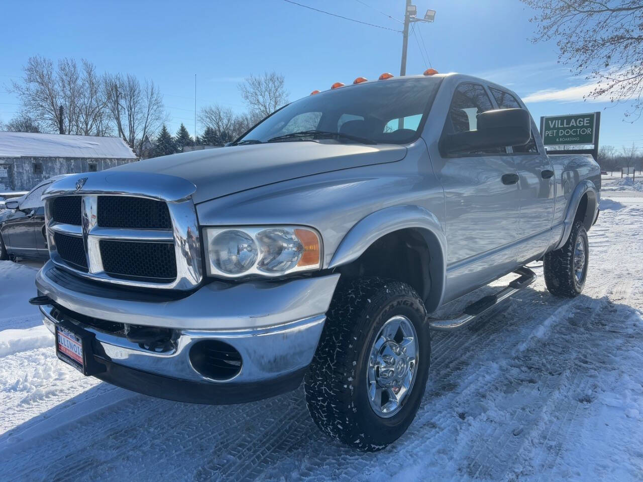 2005 Dodge Ram 2500 for sale at Illinois Auto Wholesalers in Tolono, IL