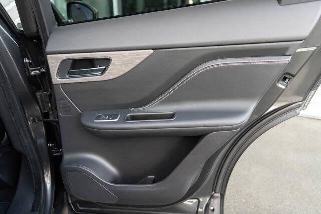 2017 Jaguar F-PACE S