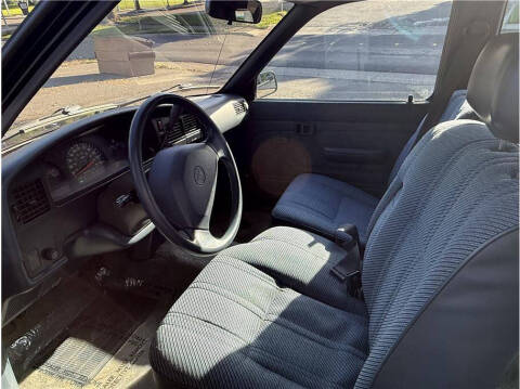 1994 Toyota Pickup DX