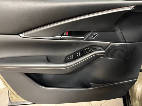 2025 Mazda CX-30 2.5 Carbon Turbo