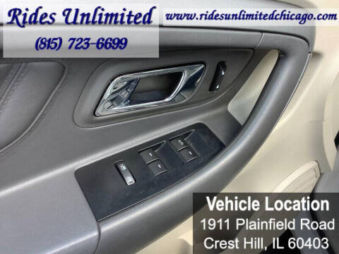 2011 Ford Taurus SE