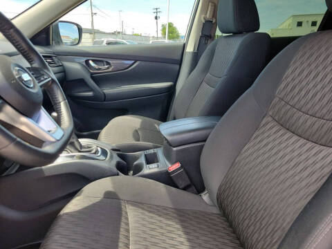 2020 Nissan Rogue