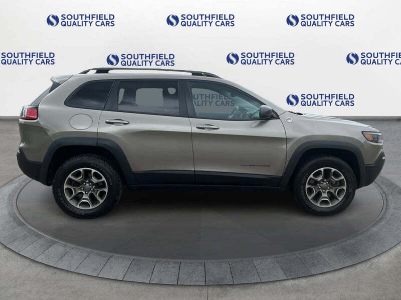 2020 Jeep Cherokee Trailhawk