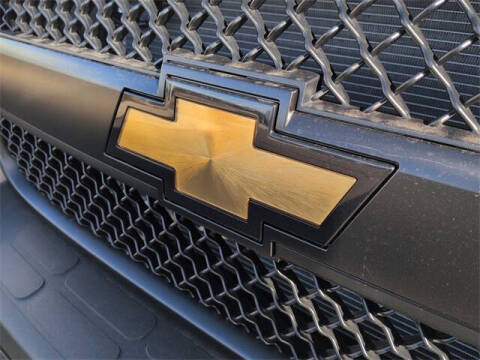 2025 Chevrolet Express 2500