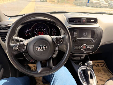 2017 Kia Soul +