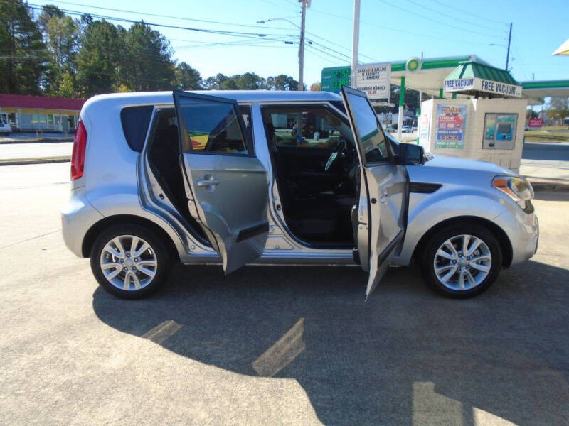 2013 Kia Soul +