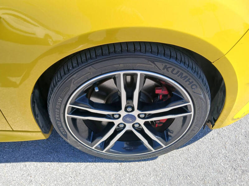 2018 Ford Focus ST
