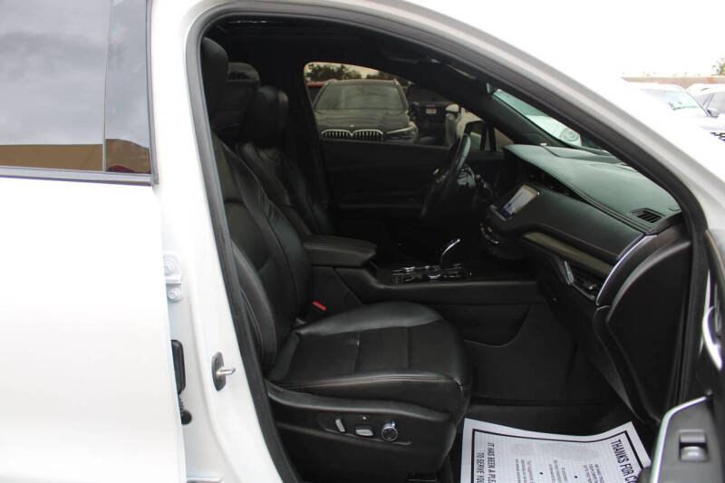 2022 Cadillac XT4 Sport