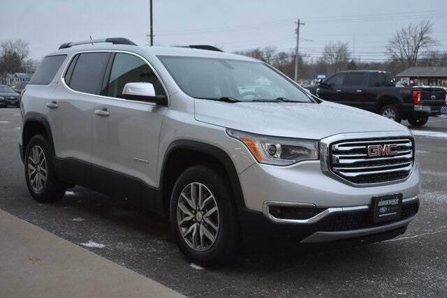 2019 GMC Acadia SLE-2