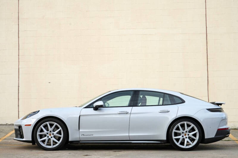 2025 Porsche Panamera