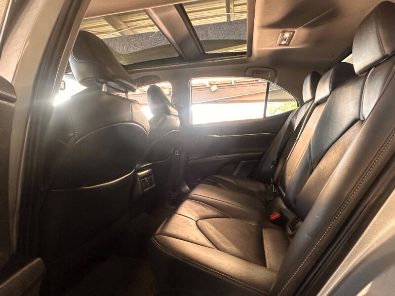 2019 Toyota Camry XSE