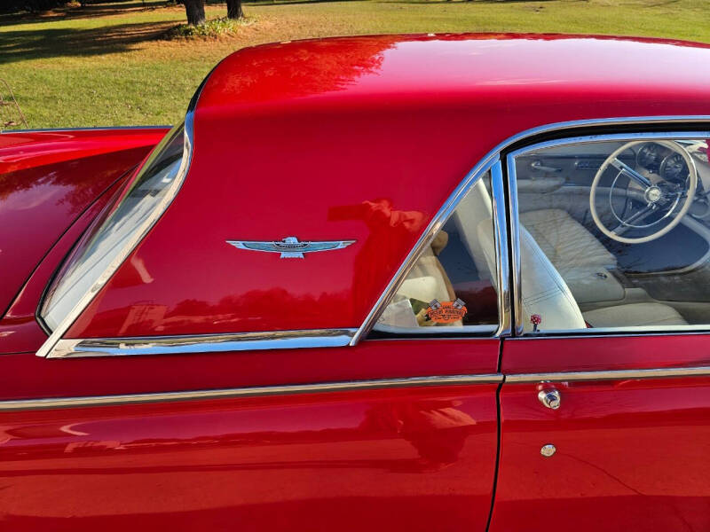 1961 Ford Thunderbird