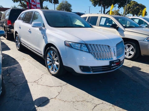 2011 Lincoln MKT for sale at Auto Max of Ventura in Ventura CA
