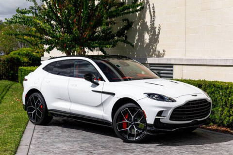 2025 Aston Martin DBX 707
