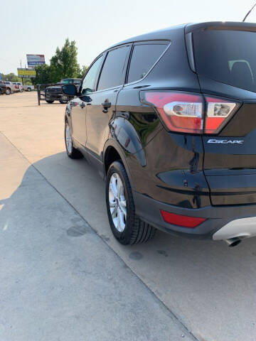 2017 Ford Escape SE