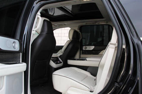 2018 Lincoln Navigator Black Label