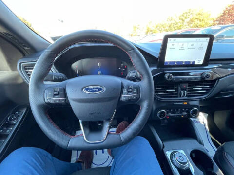 2025 Ford Escape ST-Line Select