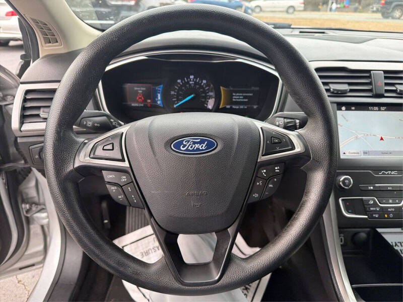 2019 Ford Fusion Hybrid SE