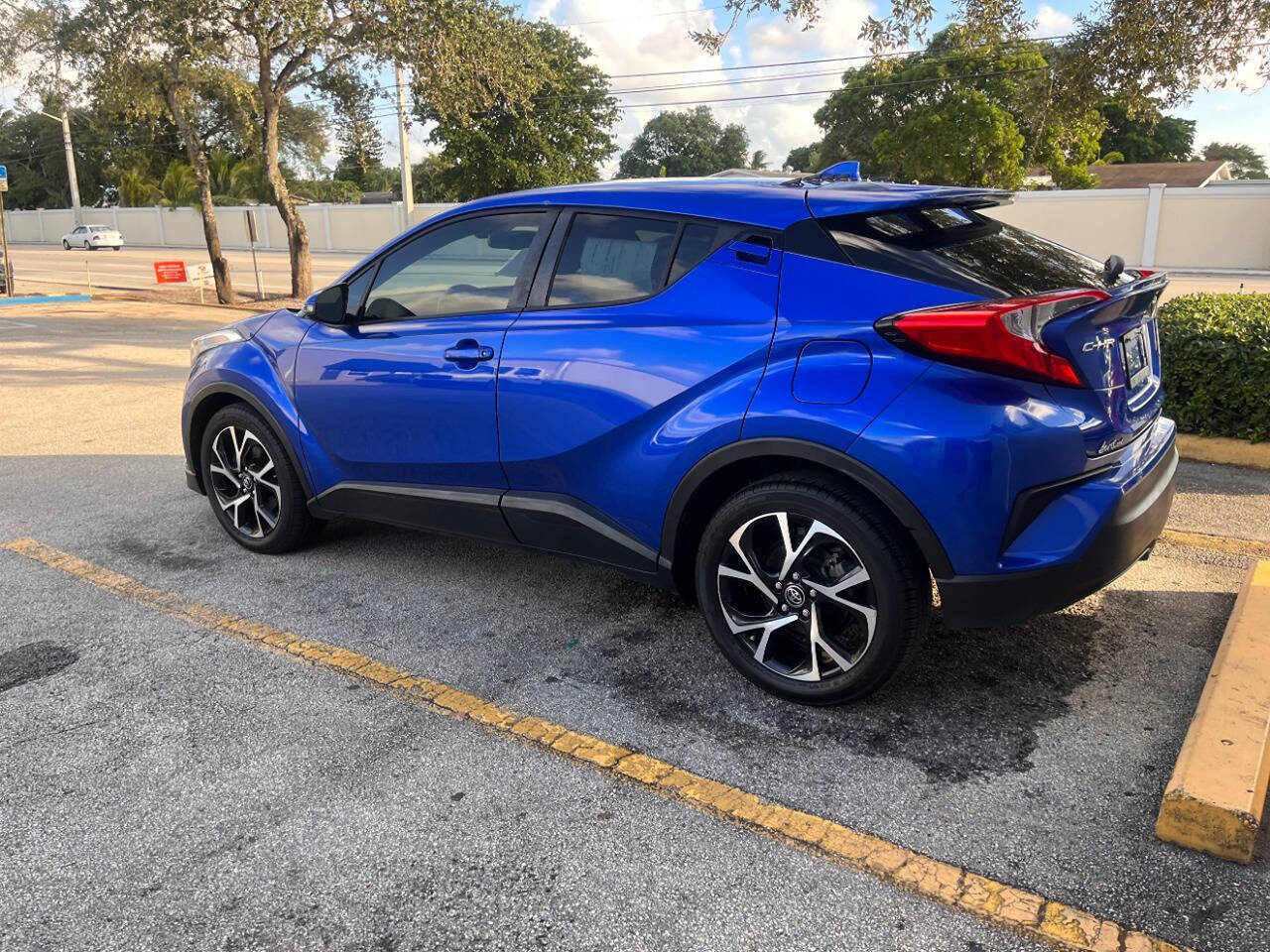 2018 Toyota C-HR for sale at M & J UNITED AUTO SALES in LAUDERDALE LAKES, FL