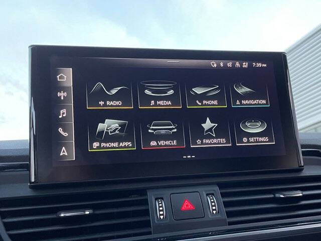 2022 Audi Q5 quattro S line Prestige 45 TFSI