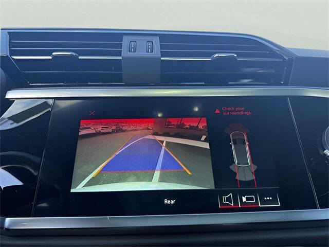 2020 Audi Q3 quattro Premium 45 TFSI