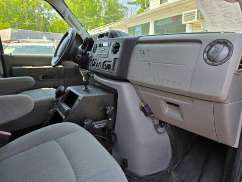 2009 Ford E-Series E-350 SD