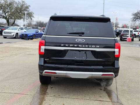 2024 Ford Expedition XLT
