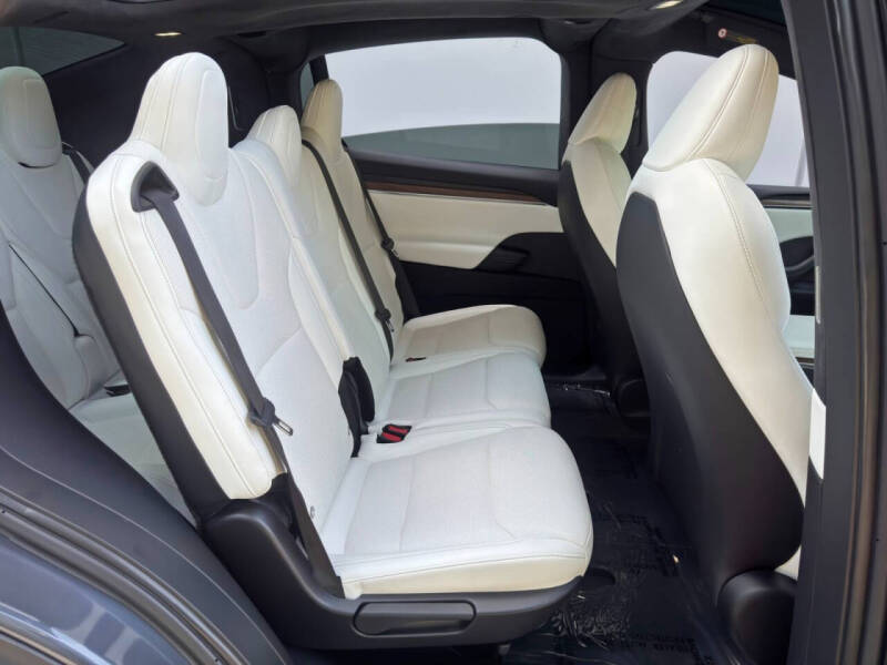 2022 Tesla Model X