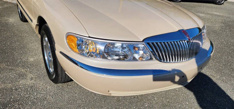 2001 Lincoln Continental