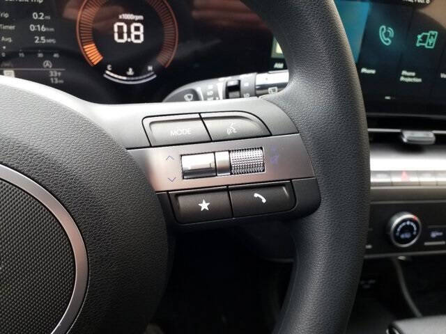 2025 Hyundai Kona SE